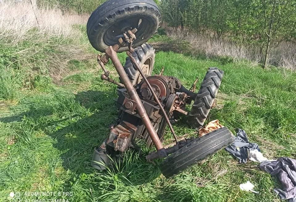 Rolnik pod ciągnikiem. Po rannego przyleciał helikopter LPR