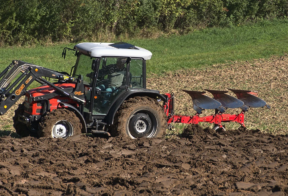 Dopłaty bezpośrednie 2021: Trwa wypłata pieniędzy – zobacz aktualne dane!