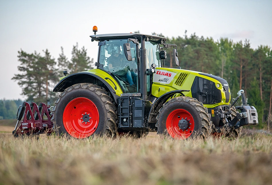 Test profi: Claas Axion 810 Hexashift