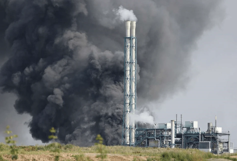 Niemcy: gigantyczna eksplozja w pobliżu siedziby Bayera, są ranni