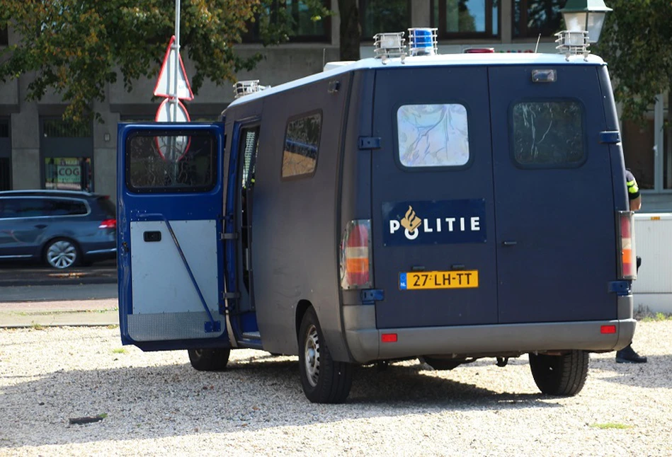 Holandia: Policja skonfiskowała traktory protestującym rolnikom