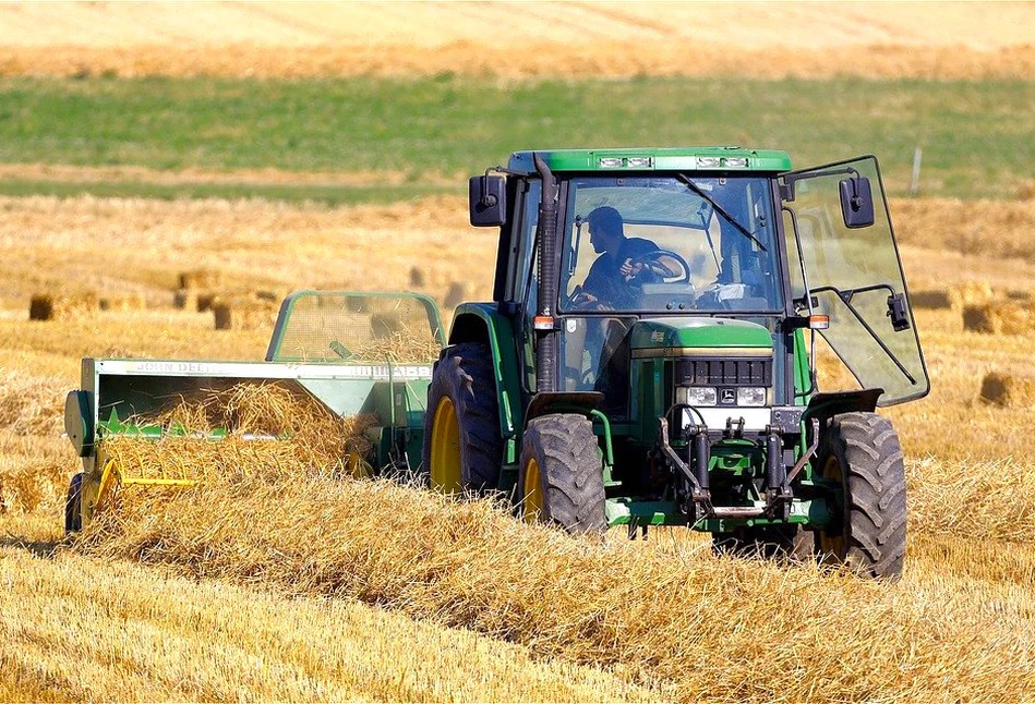Jakie będą stawki dopłat bezpośrednich dla rolników po 2022?