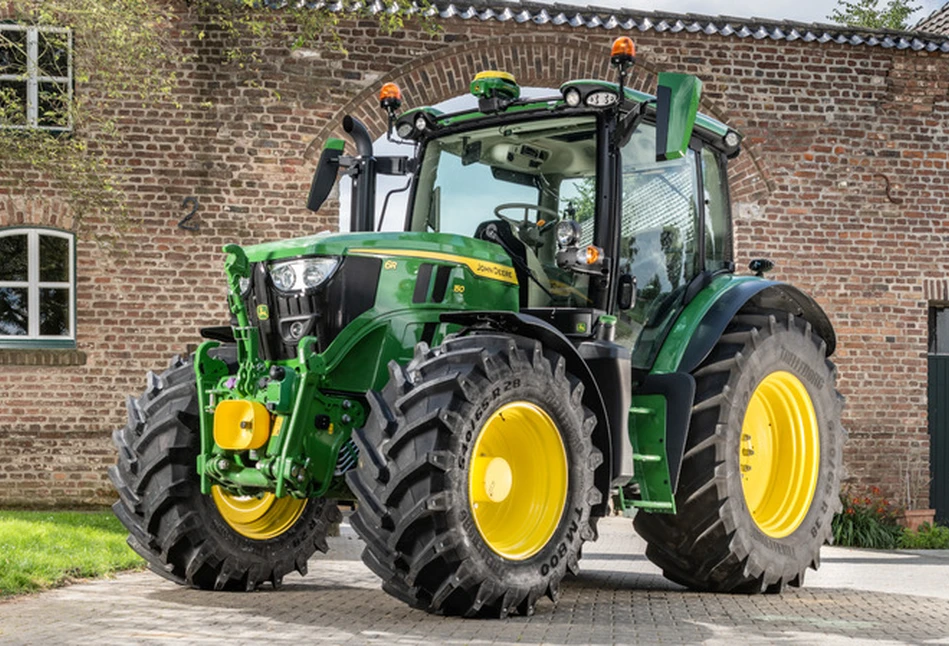 Nowe rozwiązania w ciągnikach John Deere 6M i 6R. Co się zmieniło?