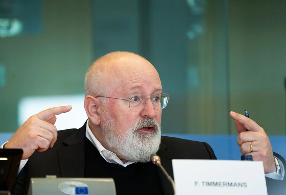 50 proc. mniej pestycydów do 2030 r.? Frans Timmermans: Bez tego czeka nas kryzys żywnościowy