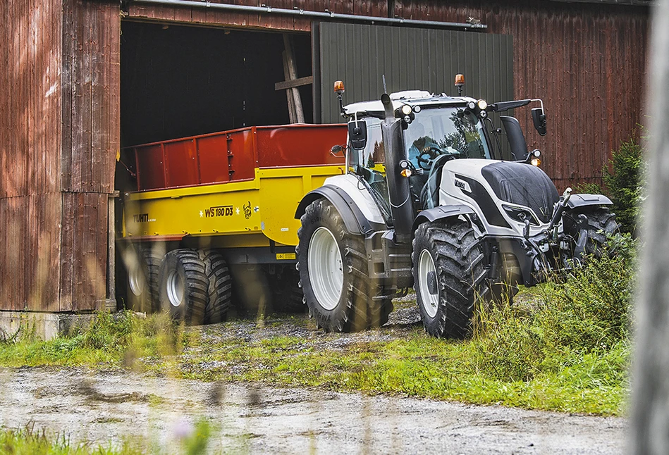 Test profi: Valtra T214 Versu