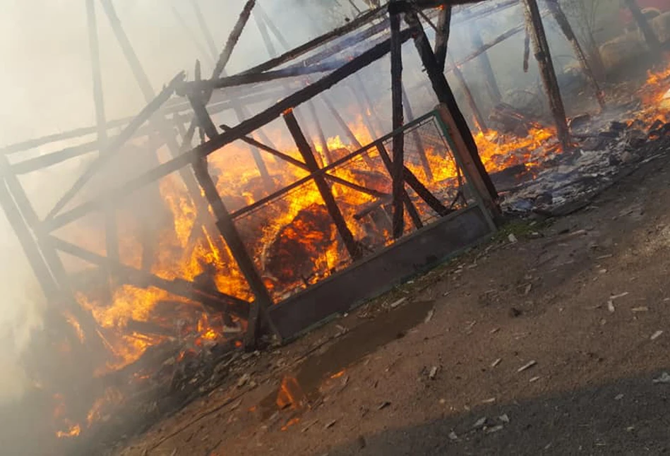 Tragiczny pożar gospodarstwa rolnego pod Brodnicą [FOTO]