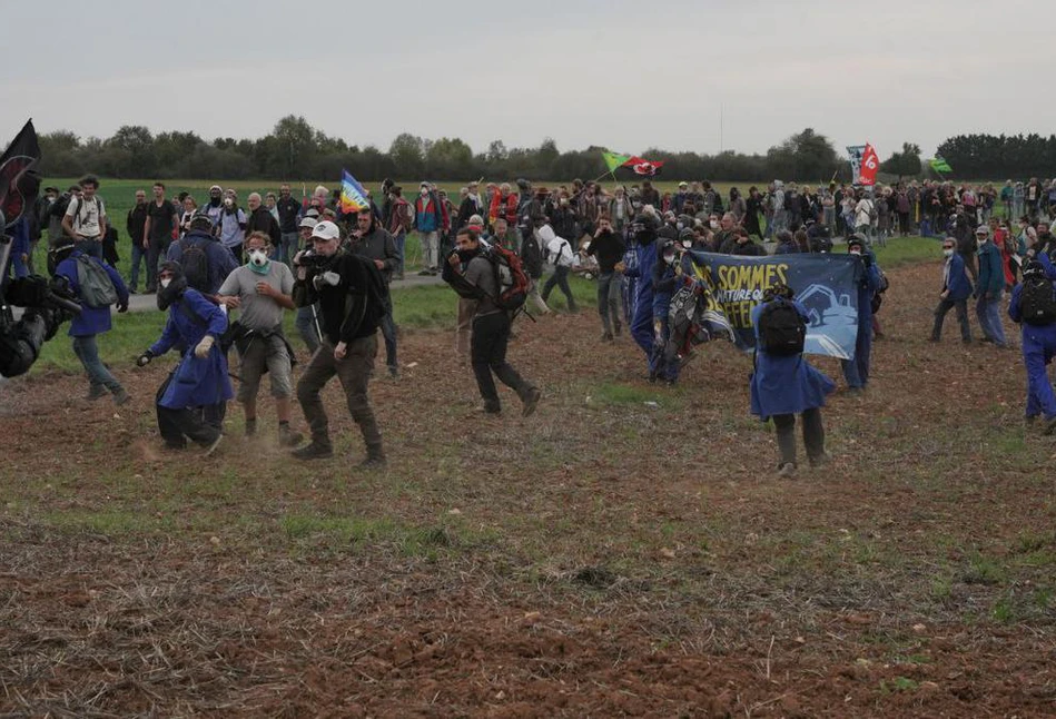 Rolnicy we Francji będą bez wody przez protesty aktywistów? „To ekoterroryzm"