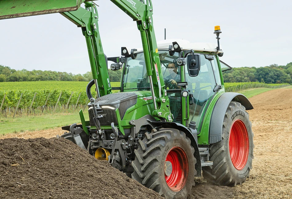 Raport z pracy: Fendt 211 Vario