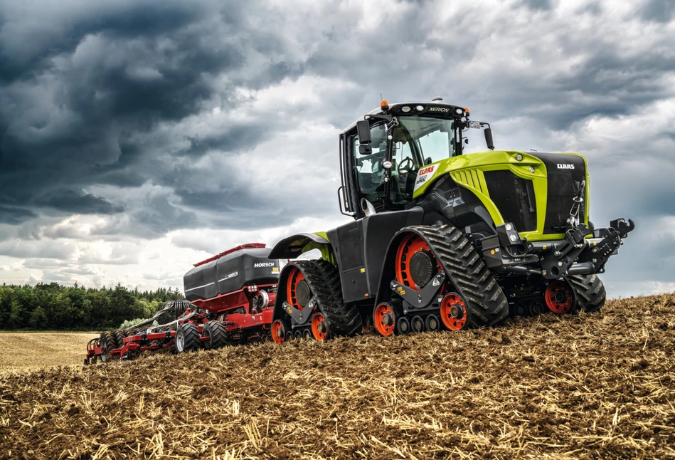 Agritechnica 2019: Claas Xerion na gąsienicach