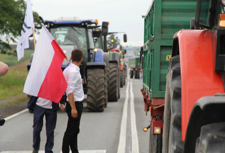 Wysokie mandaty dla rolników za to, że chcieli porozmawiać z premierem