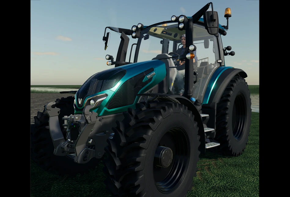 Valtra z drużyną w Farming Simulator League