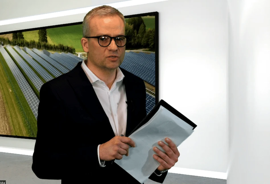 Fotowoltaika w rolnictwie: dzierżawa gruntów pod farmę PV