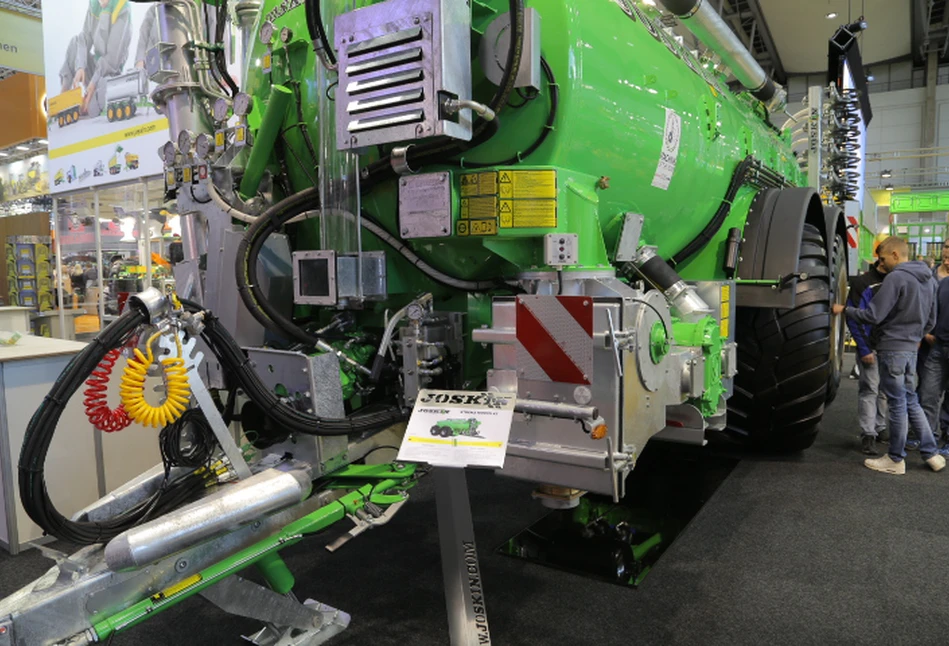 Agritechnica 2019: Opony 900 mm w beczce Joskin