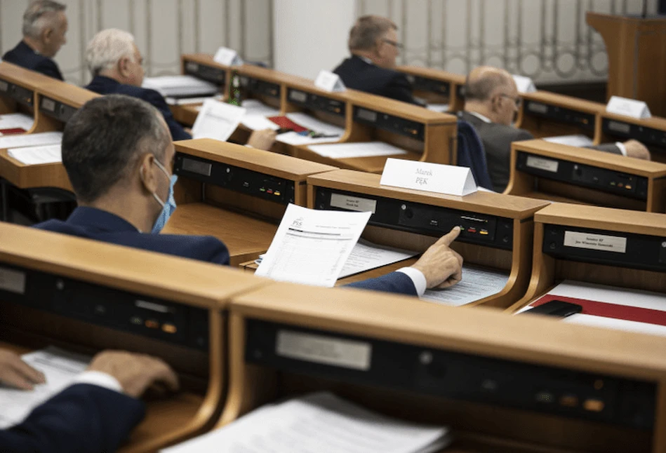 Senat zatwierdził pomoc dla rolników z uwagi na skutki koronawirusa