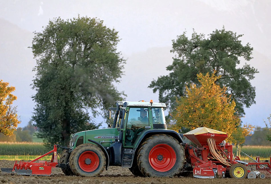 Rolnikowi odebrano dzierżawioną ziemię, ale zboże zostało na polu