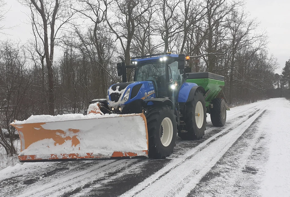 Ile rolnik może dorobić na usługach komunalnych, w tym na odśnieżaniu dróg?