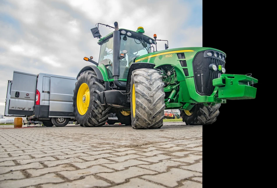 Test profi: 11–letni John Deere 8530