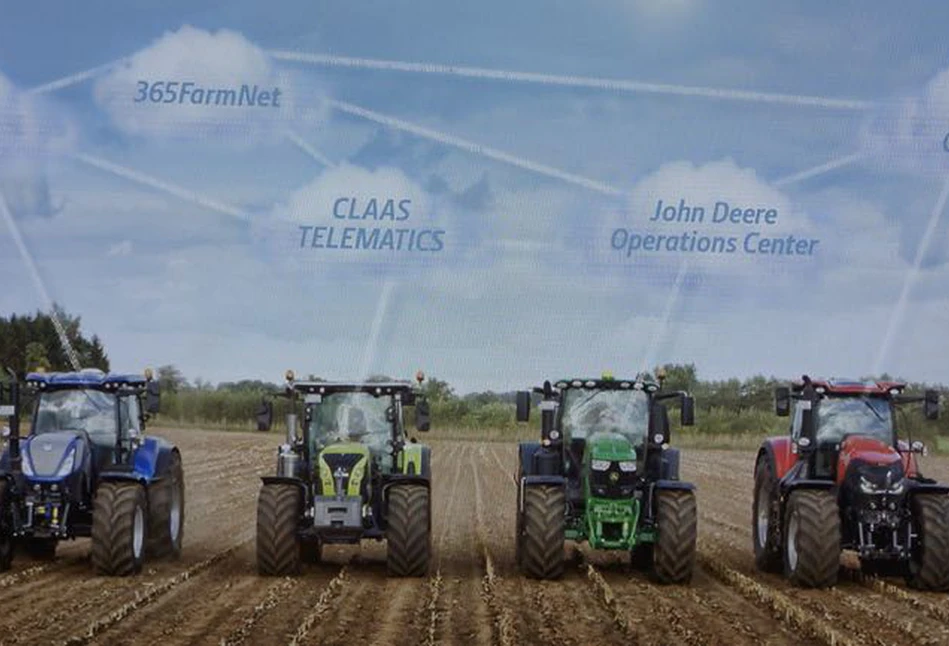 Agritechnica 2019: Koncern CNH ramię w ramię z Claas i John Deere