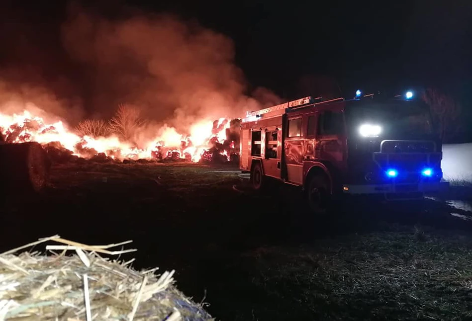 Podpalacz grasuje we wsiach pod Nakłem. Policja prosi o pomoc