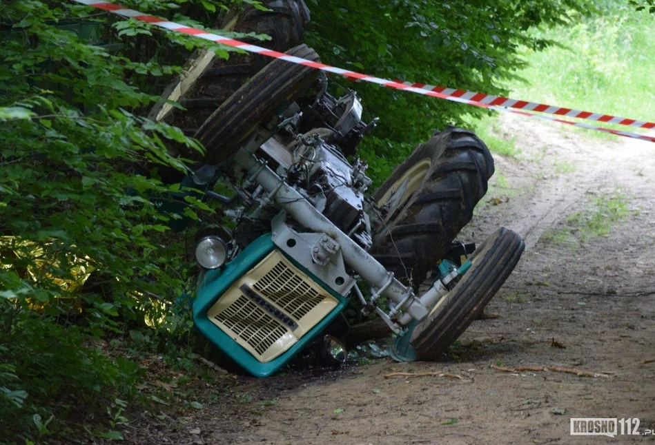 Podkarpackie: Śmierć w lesie – Ursus C-330 przygniótł kierowcę