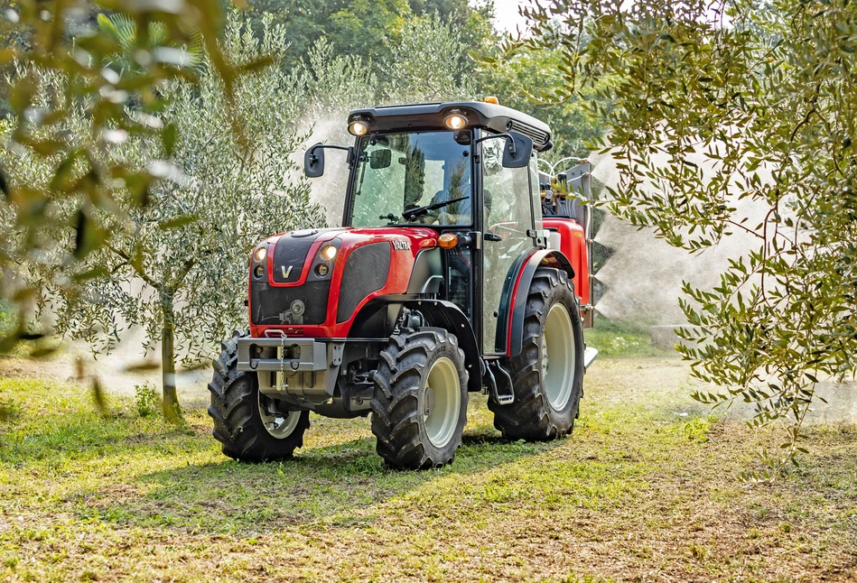 Agritechnica 2019: Valtra F do sadów i winnic