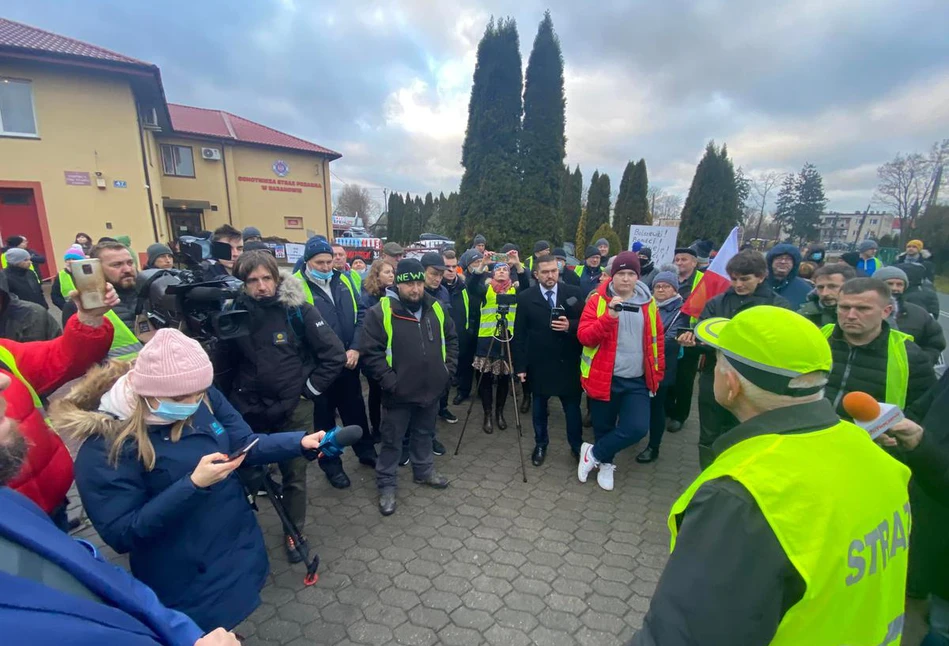 Rolnicy kontra urzędnicy w Baranowie. Zaostrza się spór o Centralny Port Komunikacyjny