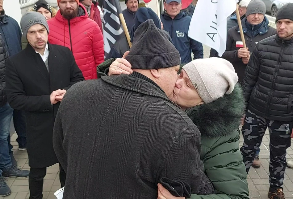 Rolnik spod Lublina zamknięty w areszcie na święta. Żegnała go zapłakana żona