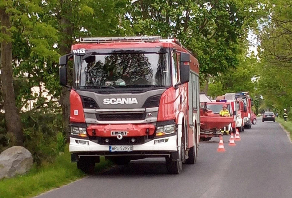 Makabryczny wypadek: motocyklista zderzył się z ciągnikiem