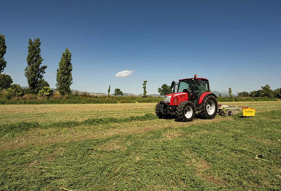 Mniejsze ciągniki McCormick serii X5 i X4F