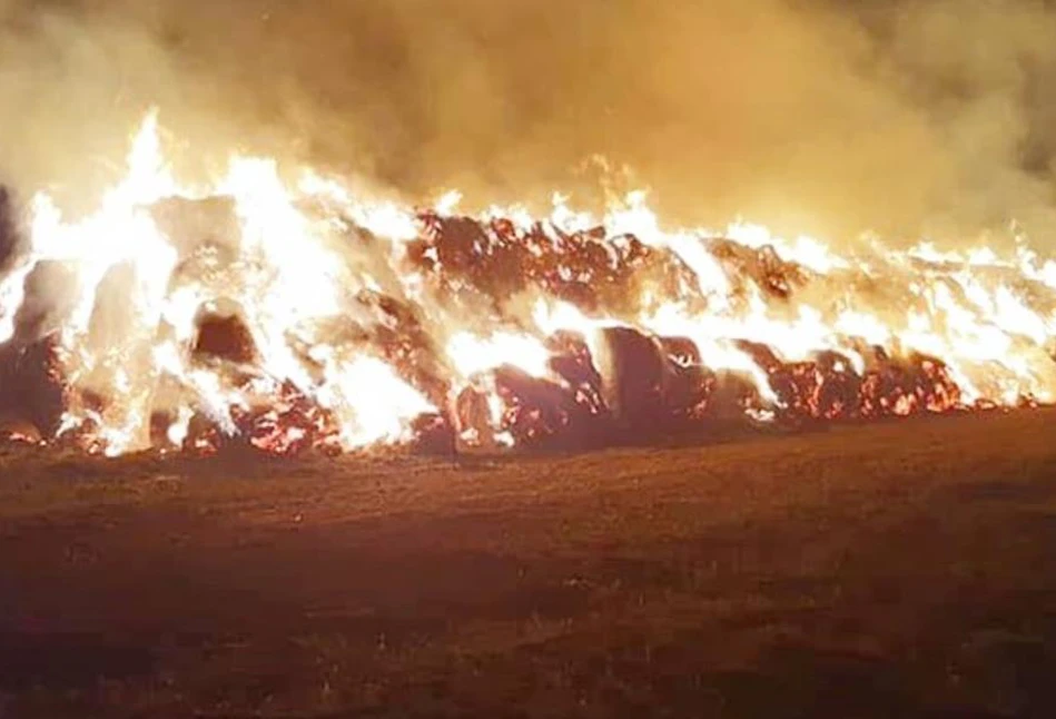 19-letni podpalacz puścił z dymem stodołę i stogi. Straty sięgają 160 tys. złotych